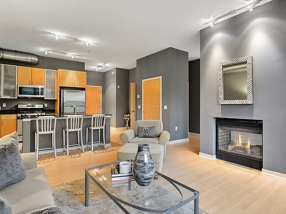 2nd image of 2840 Bryant Ave S APT 204