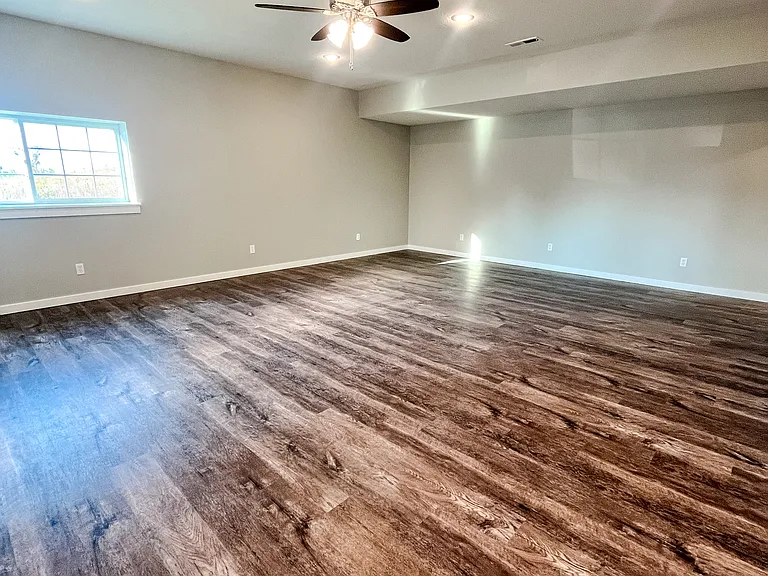 855 S Eastridge — Photo 20