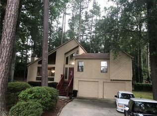 303 New Crossing Trl W, Kennesaw, GA 30144