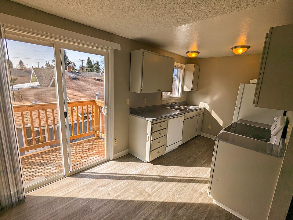 Light & Bright Kitchen