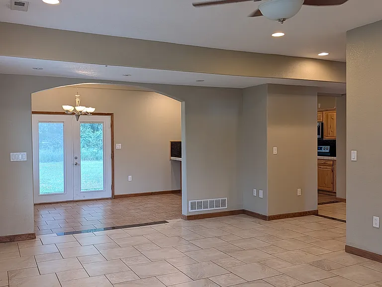 3619 Starview Dr — Photo 17
