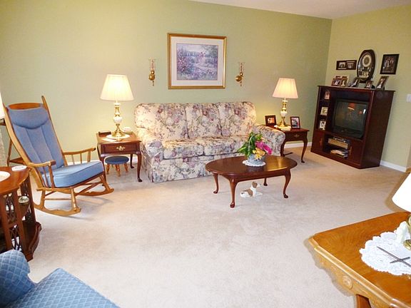 2nd image of 63 Garden Dr