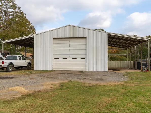 2209 Old Military Rd, Jacksonville, AR 72076