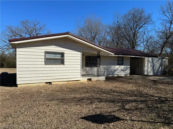 402 S Adams St, Midland, AR 72945