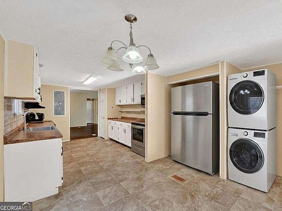 4th image of 300 Deer Trail Ln Unit 187