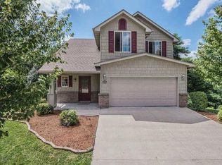 2201 Grizzly Ct, Columbia, MO 65202