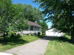 968 Park Ave., Hillsboro, WI 54634