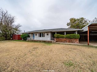 510 W Irving St, Munday, TX 76371