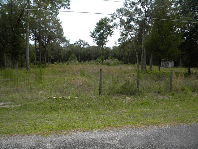 2nd image of 8890 NW 125th St