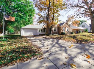 23070 Republic Ave, Oak Park, MI 48237
