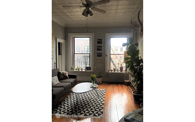 Rented by Douglas Elliman | media 23