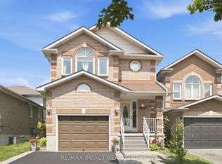 106 McFeeters Cres, Clarington, ON L1C4Y6