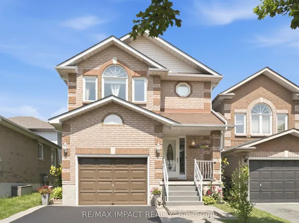 106 McFeeters Cres, Clarington, ON L1C 4Y6