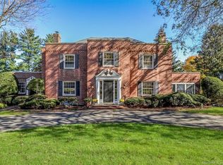 47 Deer Hill Ave, Danbury, CT 06810