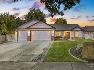 2818 E Shadowview St, Eagle, ID 83616