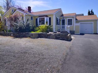 22 Everett St, Middletown, RI 02842