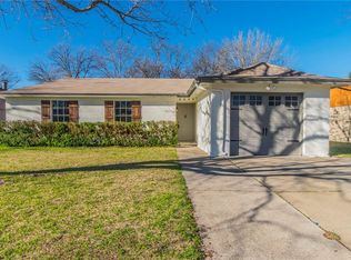 3809 Arnold Dr, Fort Worth, TX 76140