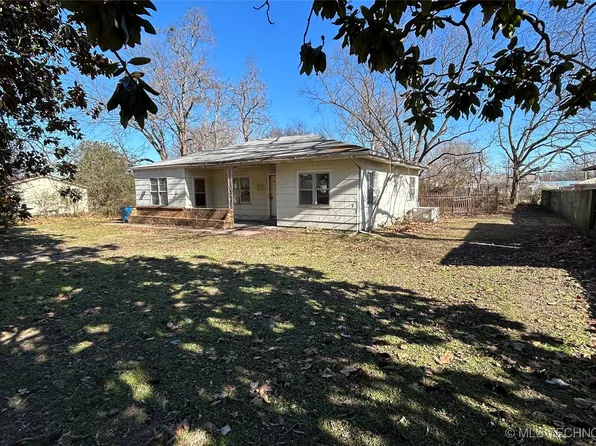 4 N Jerome St, Coalgate, OK 74538