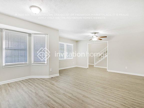 3rd image of 4361 Doublegate Dr