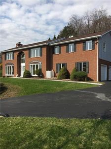 4020 Pin Oak Ct, Murrysville, PA, 15668