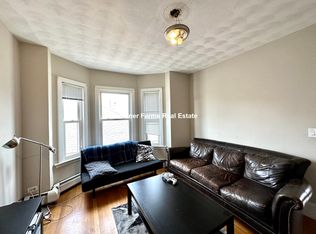 27 Falcon St #3A, Boston, MA 02128