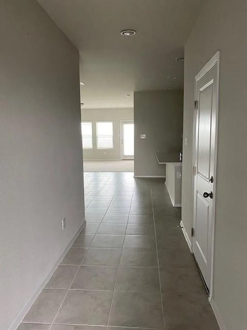 3 Bed / 2 Bath Single Story in Casetta Ranch Community in Kyle — Photo 3