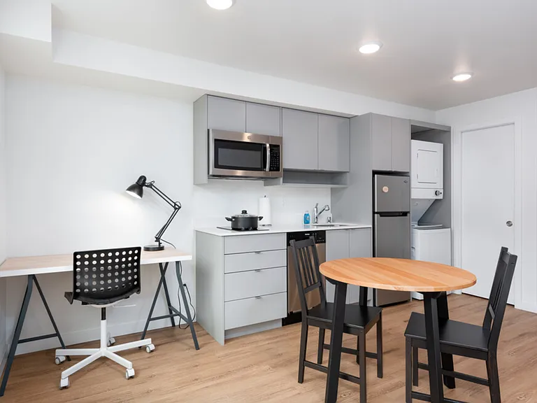 5637 University Way NE — Photo 43