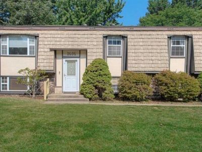 1606 NW 66th St, Kansas City, MO, 64118