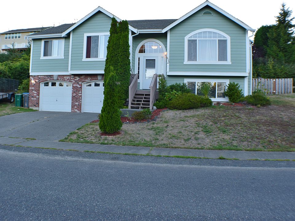 1st image of 6175 Oceanside Pl NE