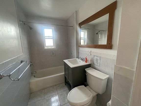 5th image of 1168 E 225th St