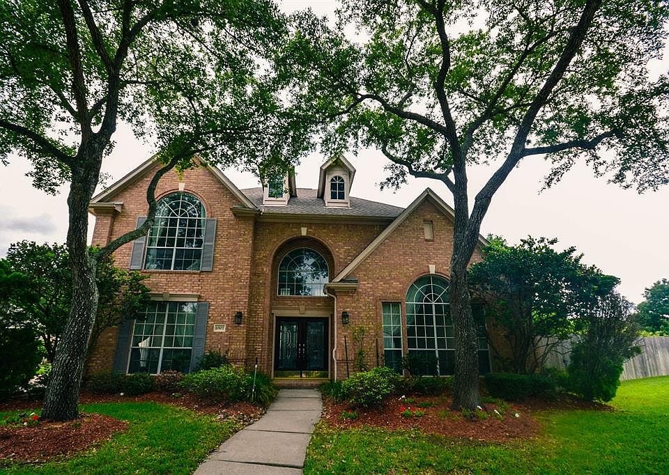 1st image of 6507 Ashfield Place Ct