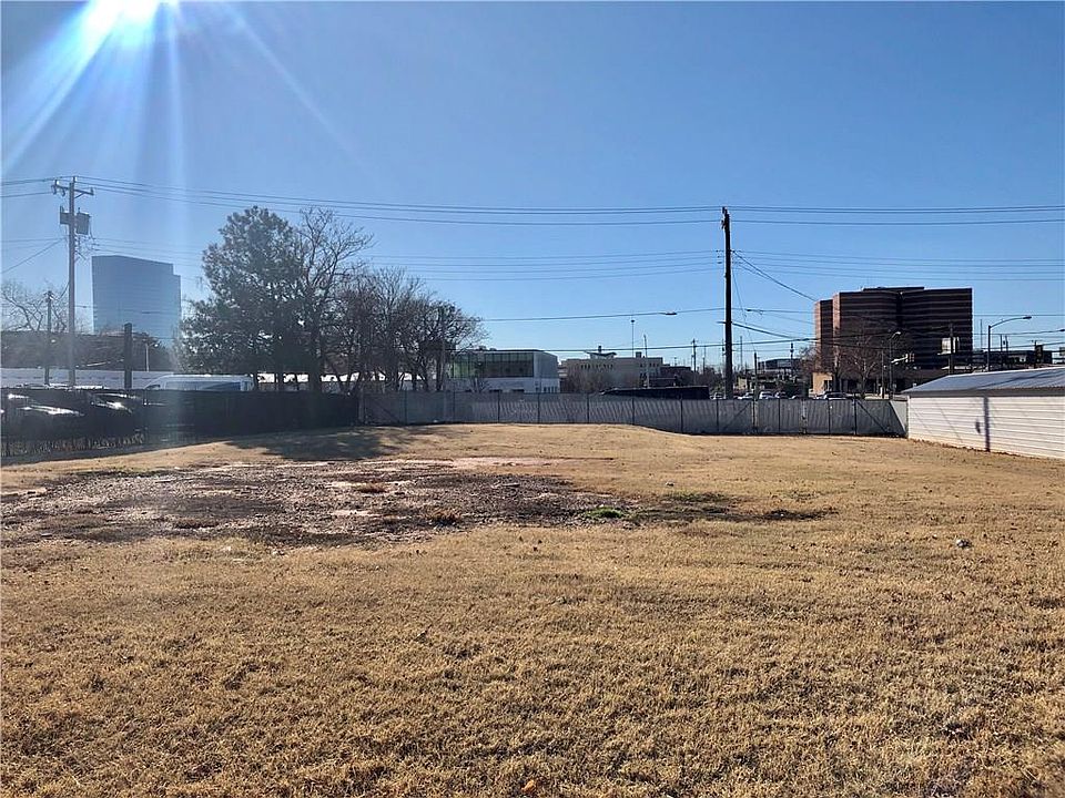 1st image of 712 NW 6th St