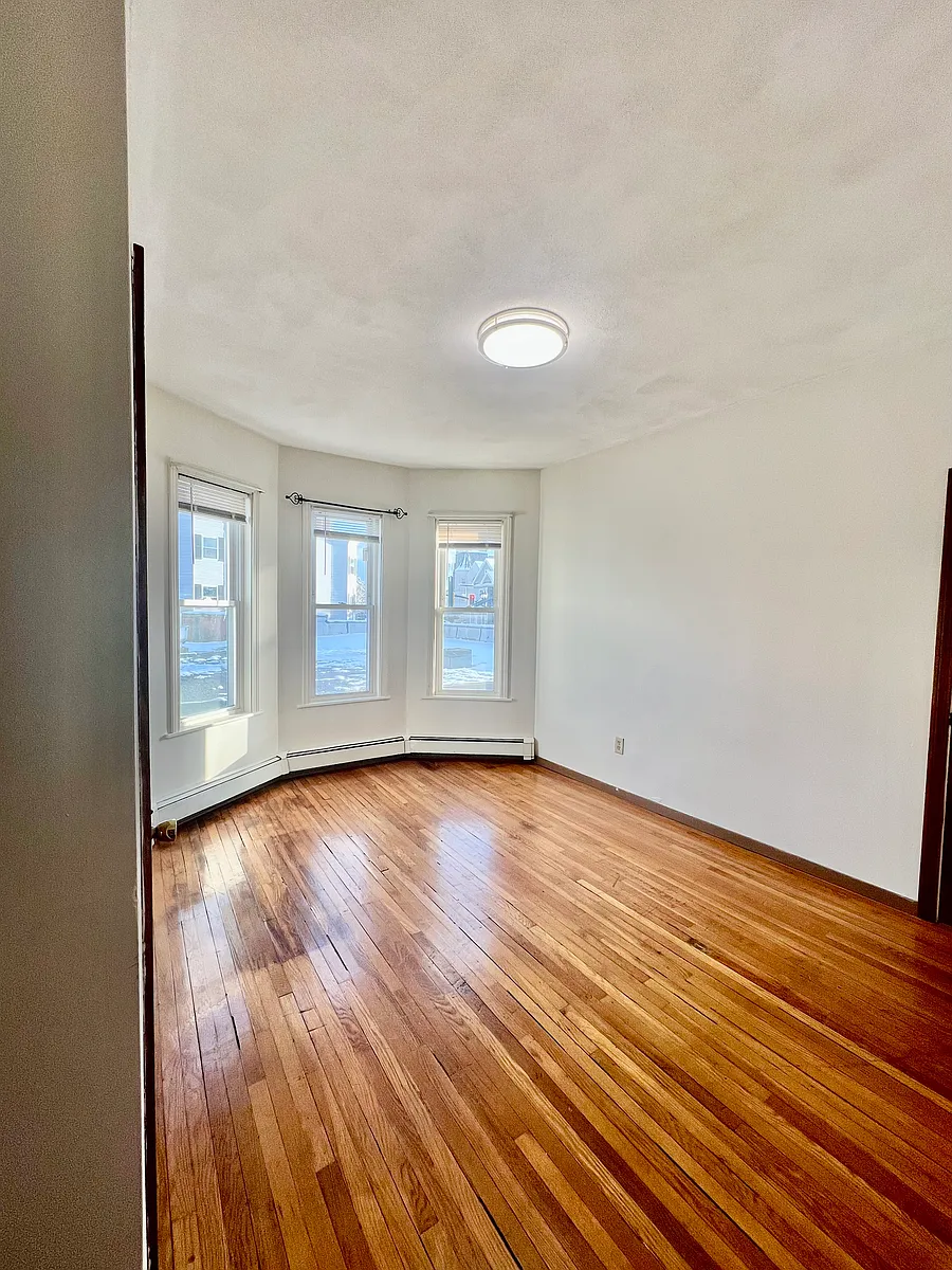 Building Photo - 417-419 Ferry St #2