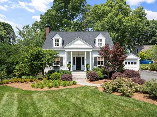 2529 Buena Vista Rd, Winston Salem, NC 27104