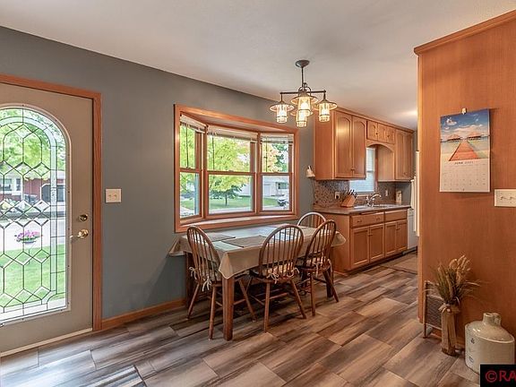 3rd image of 116 Mary Lou Ln