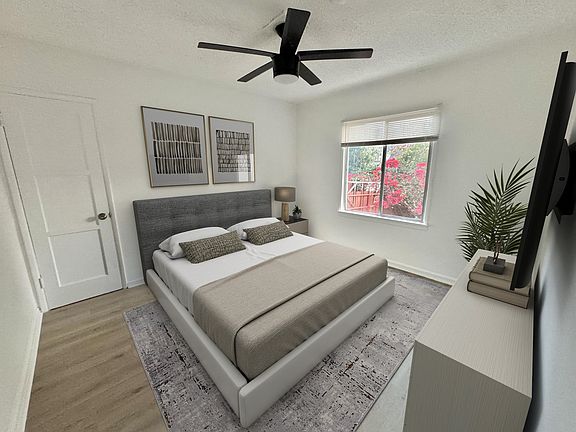 Primary bedroom (two closets)