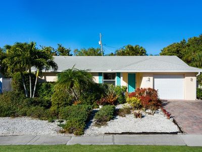228 85th St, Holmes Beach, FL, 34217