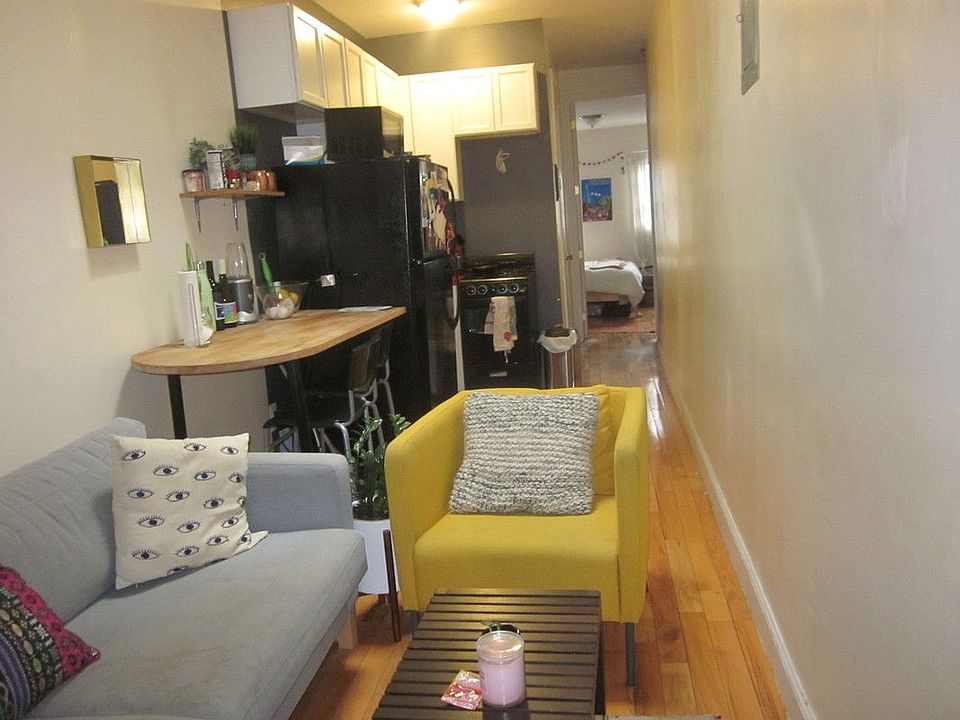 1st image of 133 Meserole St #3N