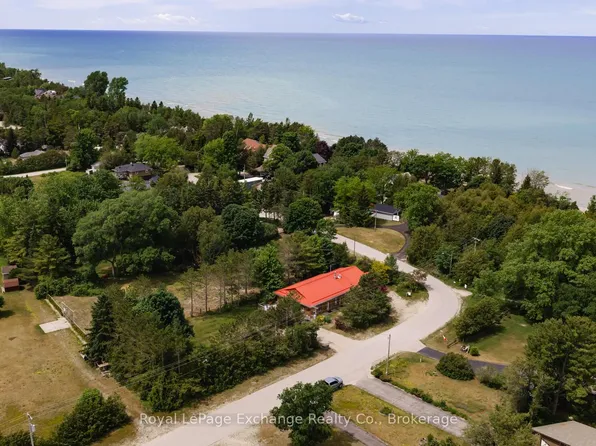 141 Bell Dr, Huron Kinloss, ON N2Z 0B3