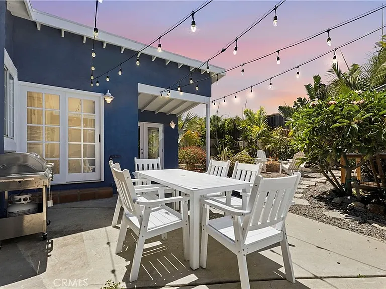 142 E Glaucus St — Photo 32