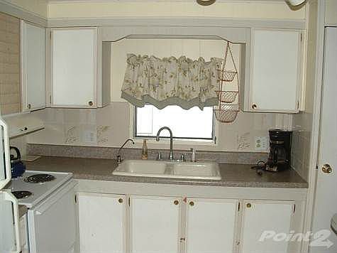 LOTS CUPBOARD