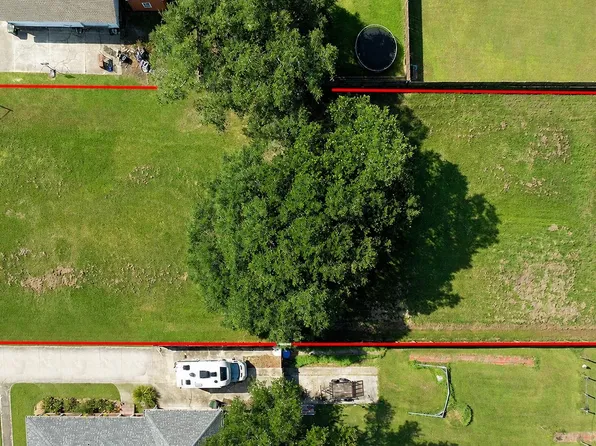 5735 Jessica Lynn Dr, Houma, LA 70364