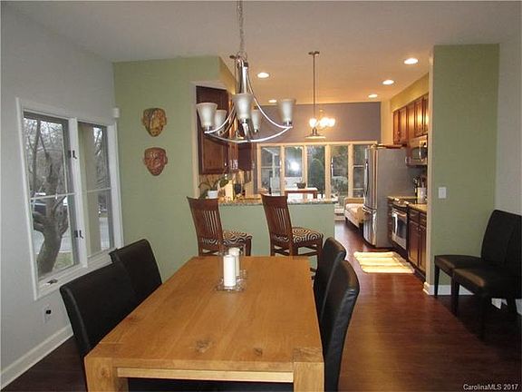 2nd image of 9527 Glenwater Dr