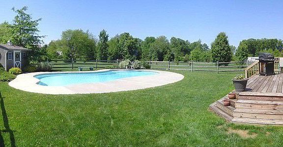 133 Brinkley Dr, Sellersville, PA 18960