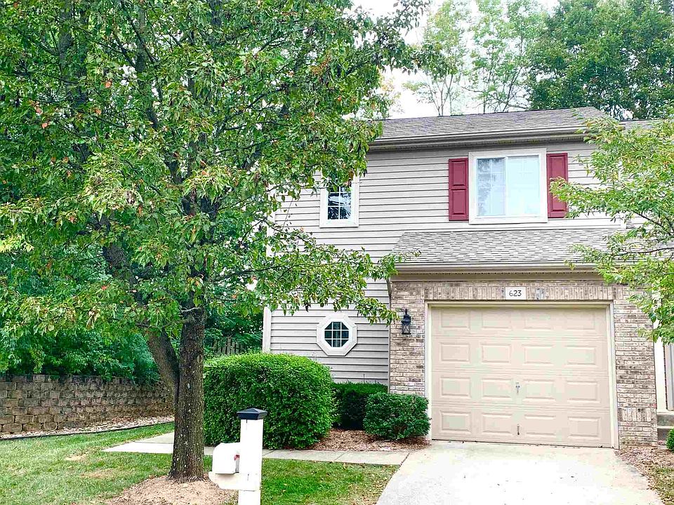 1st image of 623 Bayberry Ct W