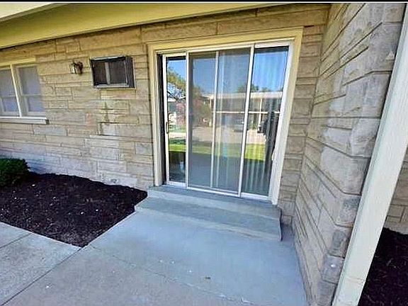2nd image of 3510 Paragon Ct Unit 5