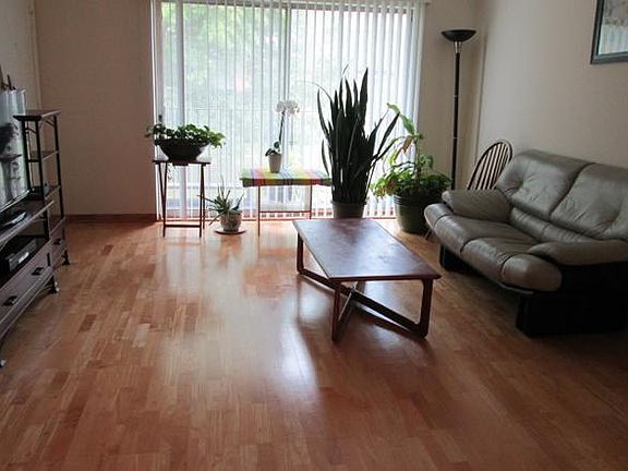 Living room and balcony 