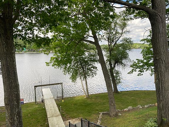 4th image of 6666 Birchshore Dr