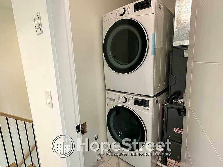 22348 48th Ave #3 — Photo 32