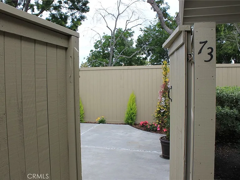 73 Fox Holw — Photo 49
